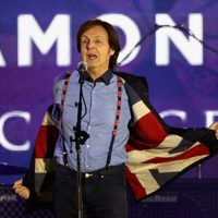 Paul McCartney en el concierto del Jubileo de Diamante de la Reina Isabel II