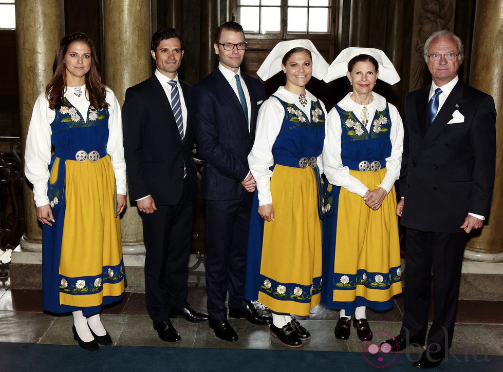 La Familia Real Sueca celebra el Día Nacional de Suecia 2012