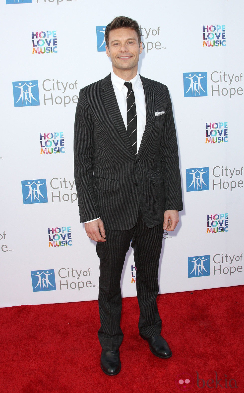 Ryan Seacrest en los Spirit of Life Awards en Los Angeles
