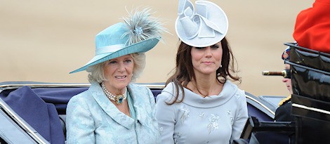 Camilla Parker Bowles y Kate Middleton desfilaron juntas en Trooping The Colour