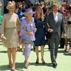 La Reina Beatriz, la Princesa Mabel y Guillermo y Máxima de Holanda en la boda de María Carolina de Borbón-Parma