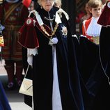 La Reina Isabel II en la ceremonia de la Orden de la Jarretera