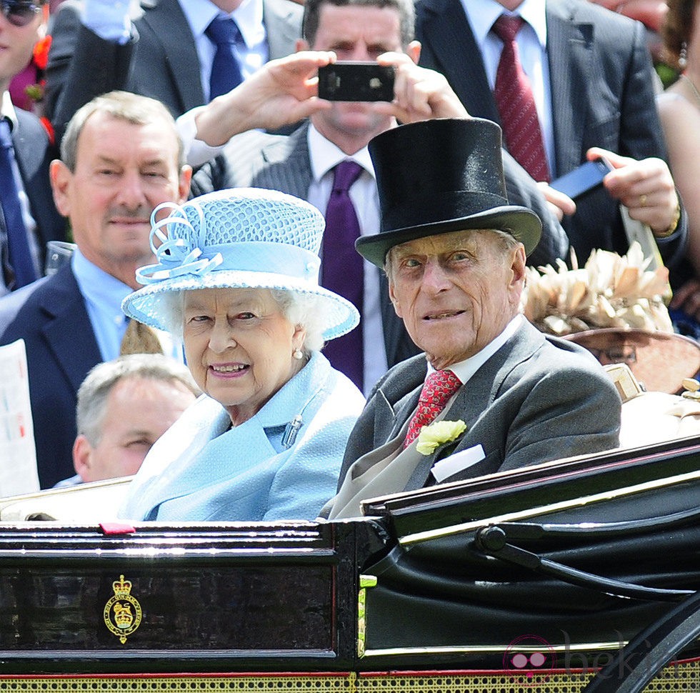 La Reina Isabel y el Duque de Edimburgo en la inauguración de Ascot 2012