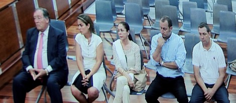 Isabel Pantoja en el interior del juicio por el caso Malaya