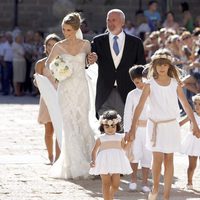 Astrid Klisans a su llegada al Monasterio de El Escorial vestida de novia