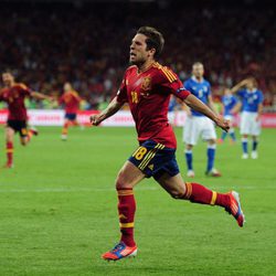 Jordi Alba celebra el segundo gol de la final de la Eurocopa 2012