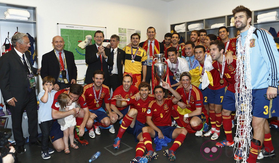 El Príncipe Felipe felicita a la Selección Española tras su victoria en la Eurocopa 2012