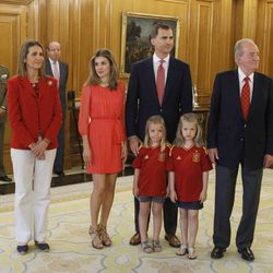 La Familia Real Española en la recepción a la Selección Española en Zarzuela