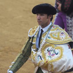 Cayetano Rivera torea en Estepona