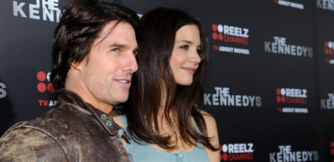 Tom Cruise y Katie Holmes en el estreno de 'Los Kennedy'