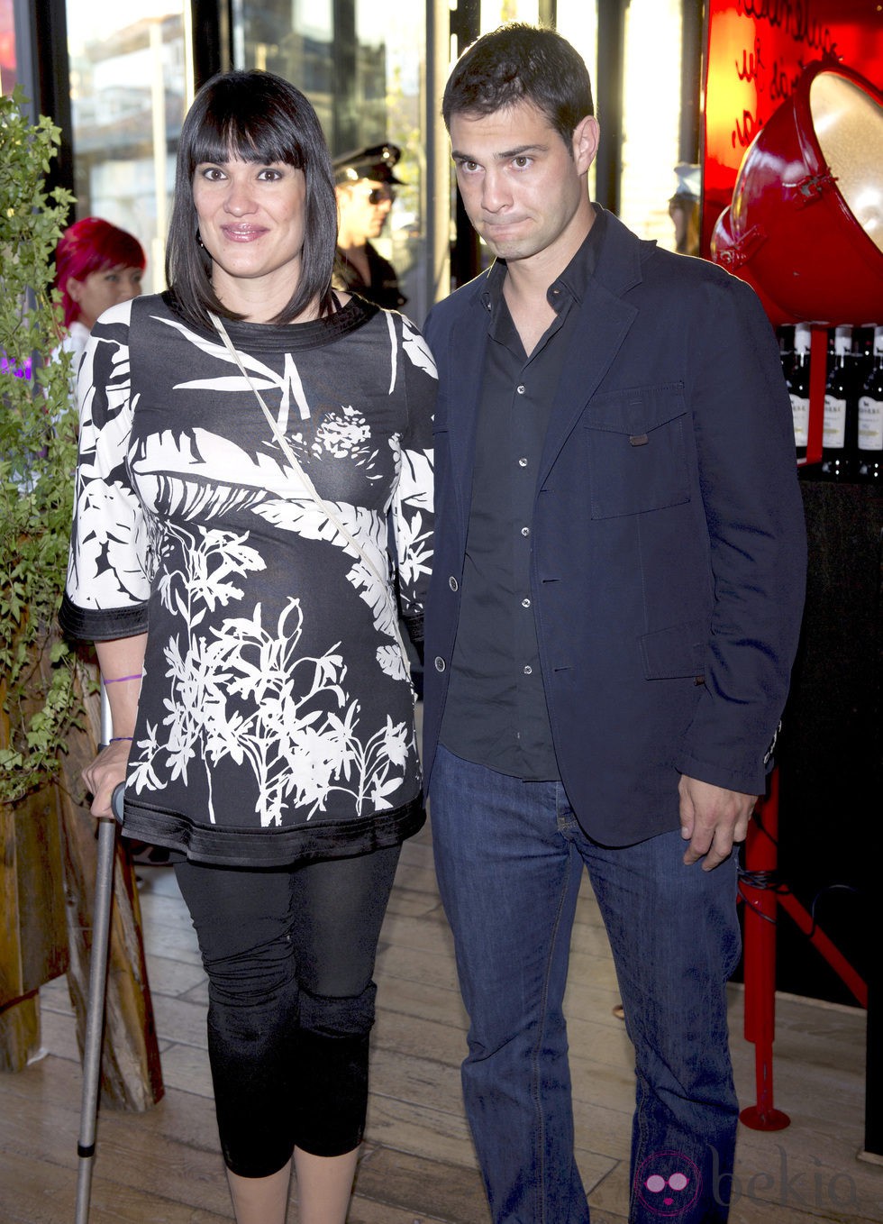 Irene Villa con su marido Pablo Lauro durante el primer aniversario del mercado de 'San Antón'