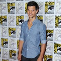 Taylor Lautner en la presentación de 'Amanecer. Parte 2' en la Comic-Con 2012