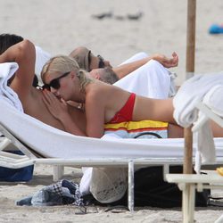 Sami Khedira y Lena Gercke disfrutan de su amor de vacaciones en Miami