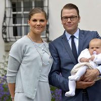 Victoria de Suecia celebra su 35 cumpleaños con su hija Estela y su marido Daniel