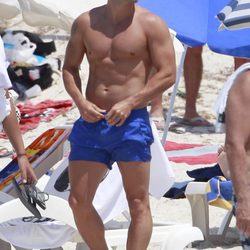 David Bustamante presume de cuerpazo durante sus vacaciones en Ibiza