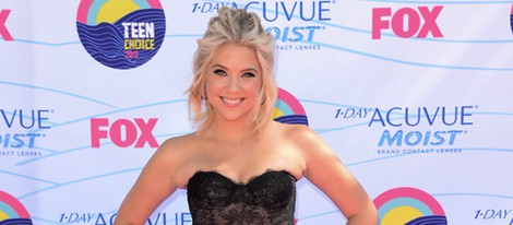 Ashley Benson en la gala Teen Choice Awards 2012