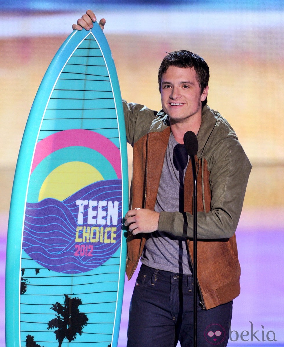 Josh Hutcherson en la gala Teen Choice Awards 2012