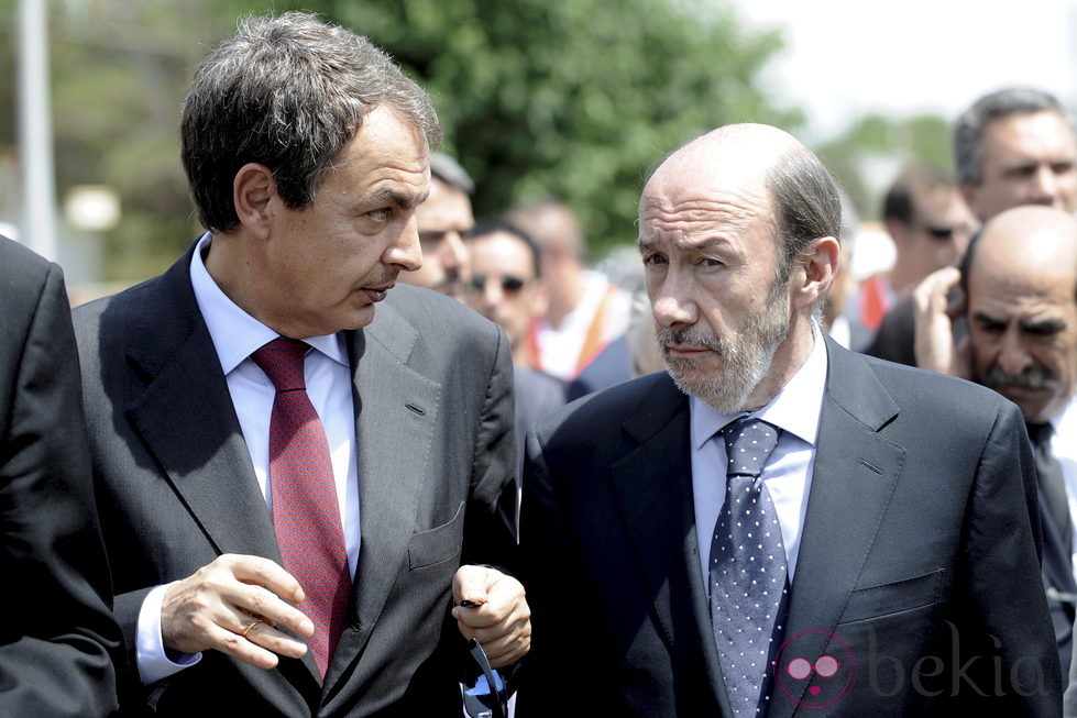 Zapatero y Rubalcaba en el funeral de Gregorio Peces-Barba