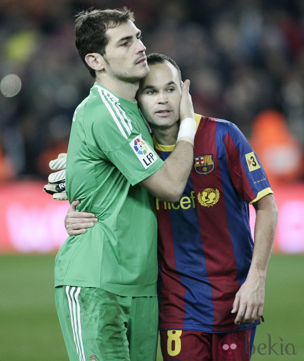 Iker Casillas y Andrés Iniesta
