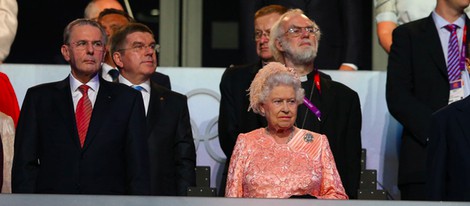 La Reina Isabel II en la ceremonia de inauguración de los Juegos Olímpicos