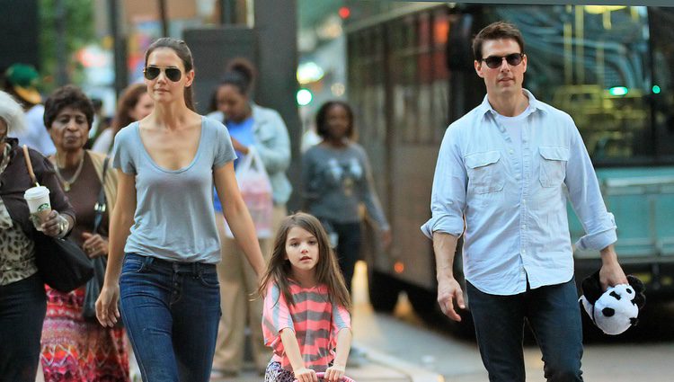 Tom Cruise y Katie Holmes, día familiar con su hija Suri