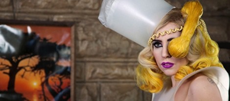 Lady Gaga en el videoclip de 'Telephone'