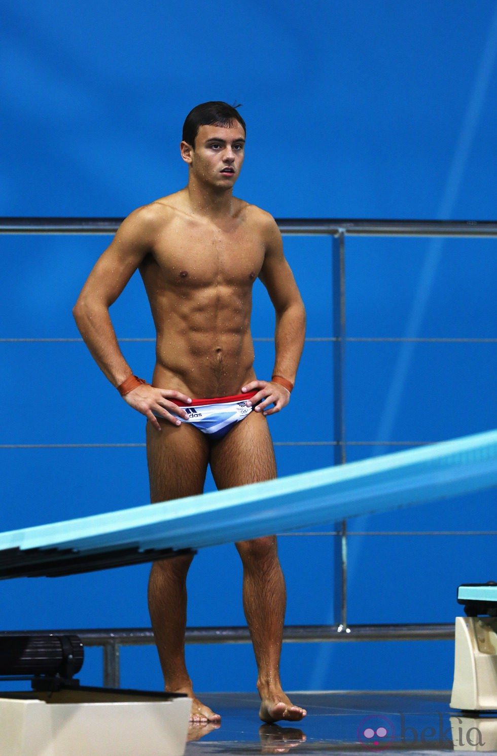 Tom Daley entrenando para los Juegos Olímpicos de Londres 2012