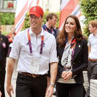 Los Duques de Cambridge visitan la villa olímpica de Londres 2012