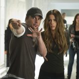Kate Beckinsale y Len Wiseman durante el rodaje de 'Desafío total'