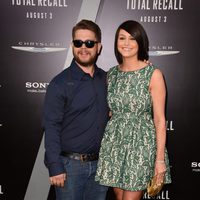 Jack Osbourne y Lisa Stelly en el estreno de 'Desafío total' en Los Angeles