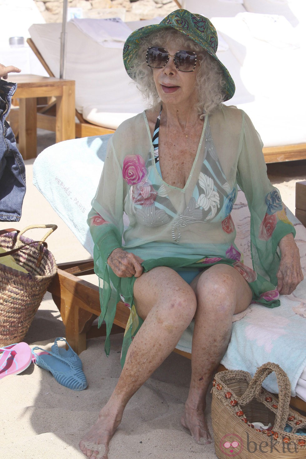 La Duquesa de Alba descansa en Ibiza durante sus vacaciones