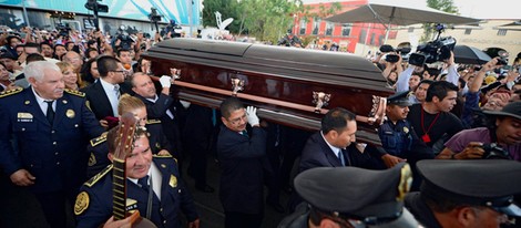 Los restos mortales de Chavela Vargas llega al lugar donde recibió un homenaje en México