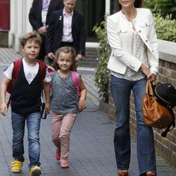 Mary de Dinamarca y sus hijos Christian e Isabel en Londres 2012