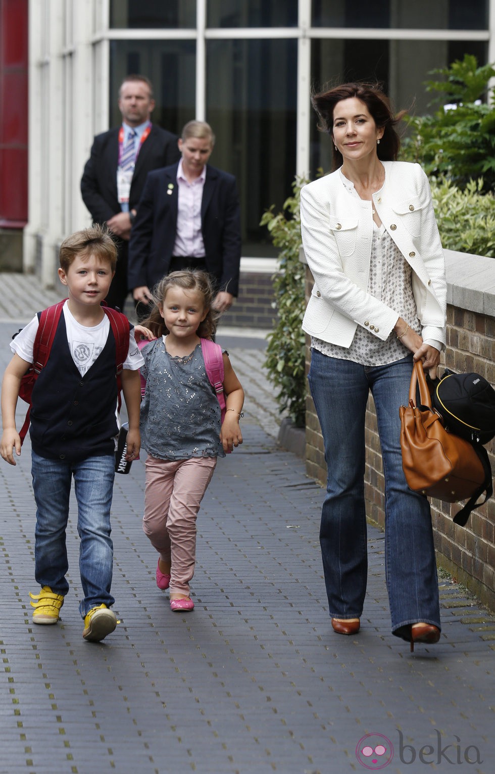 Mary de Dinamarca y sus hijos Christian e Isabel en Londres 2012