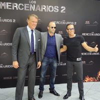 Jason Statham, Jean Claude Van Damme y Dolph Lundgren en la presentación de 'Los Mercenarios 2' en Madrid