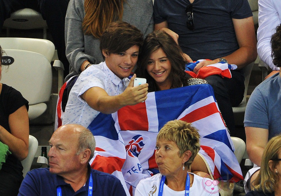 Louis Tomlinson y su novia Eleanor Calder en los Juegos Olímpicos 2012