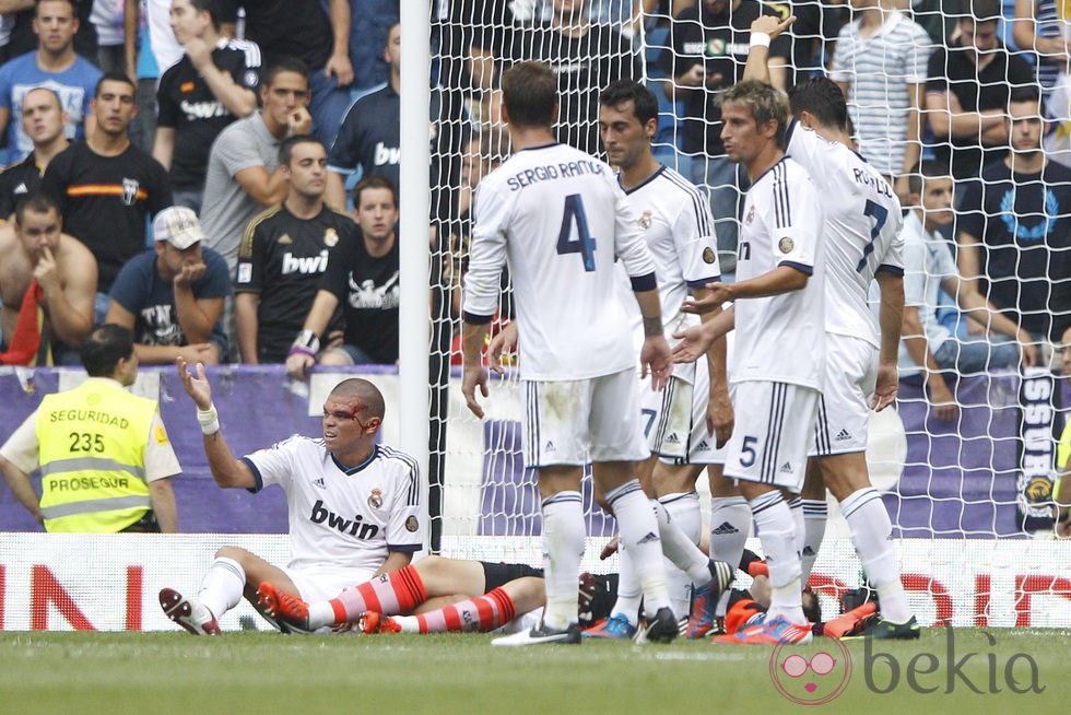 Iker Casillas, Pepe y Sergio Ramos sufren un choque en el Real Madrid - Valencia