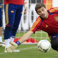 Iker Casillas entrenando con La Roja