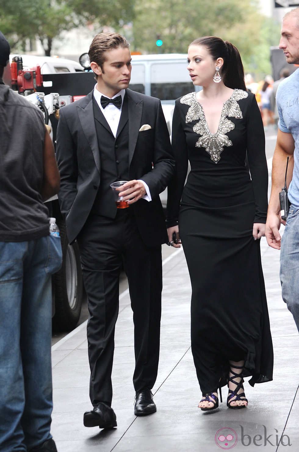 Michelle Trachtenberg y Chace Crawford durante el rodaje de la sexta temporada de 'Gossip Girl'
