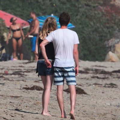 Emma Stone y Andrew Garfield viven su amor en Malibu