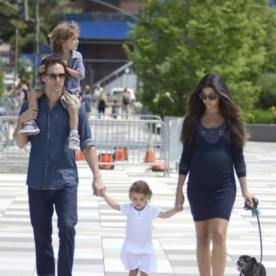 Matthew McConaughey y Camila Alves pasan el día con sus hijos