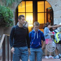 Iñaki y Juan Urdangarín a la salida del Real Club de Tenis Barcelona