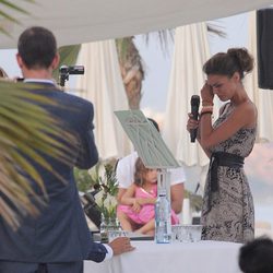 Amaia Salamanca llorando en la boda de su hermano MIkel
