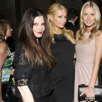 Loree Rodkin, Paris Hilton, Nicky Hilton y Jane Rose en la fiesta de Brian Atwood