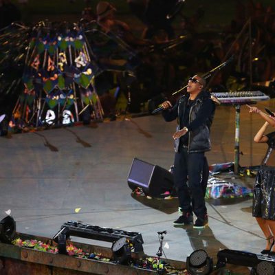Rihanna y Jay-Z durante su actuación en la clausura de los Juegos Paralímpicos de Londres 2012