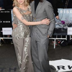 Peaches Geldof y su marido Thomas Cohen en la première de 'The Dark Knight Rises'