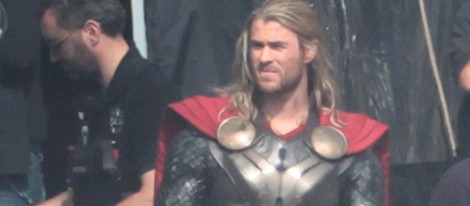 Chris Hemsworth en el rodaje de 'Thor: The Dark World'