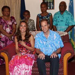 El Príncipe Guillermo y Kate Middleton en casa del Gobernador de Islas Salomón