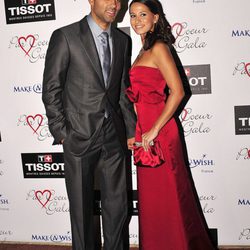 Tony Parker y su novia Axelle en un evento benéfico