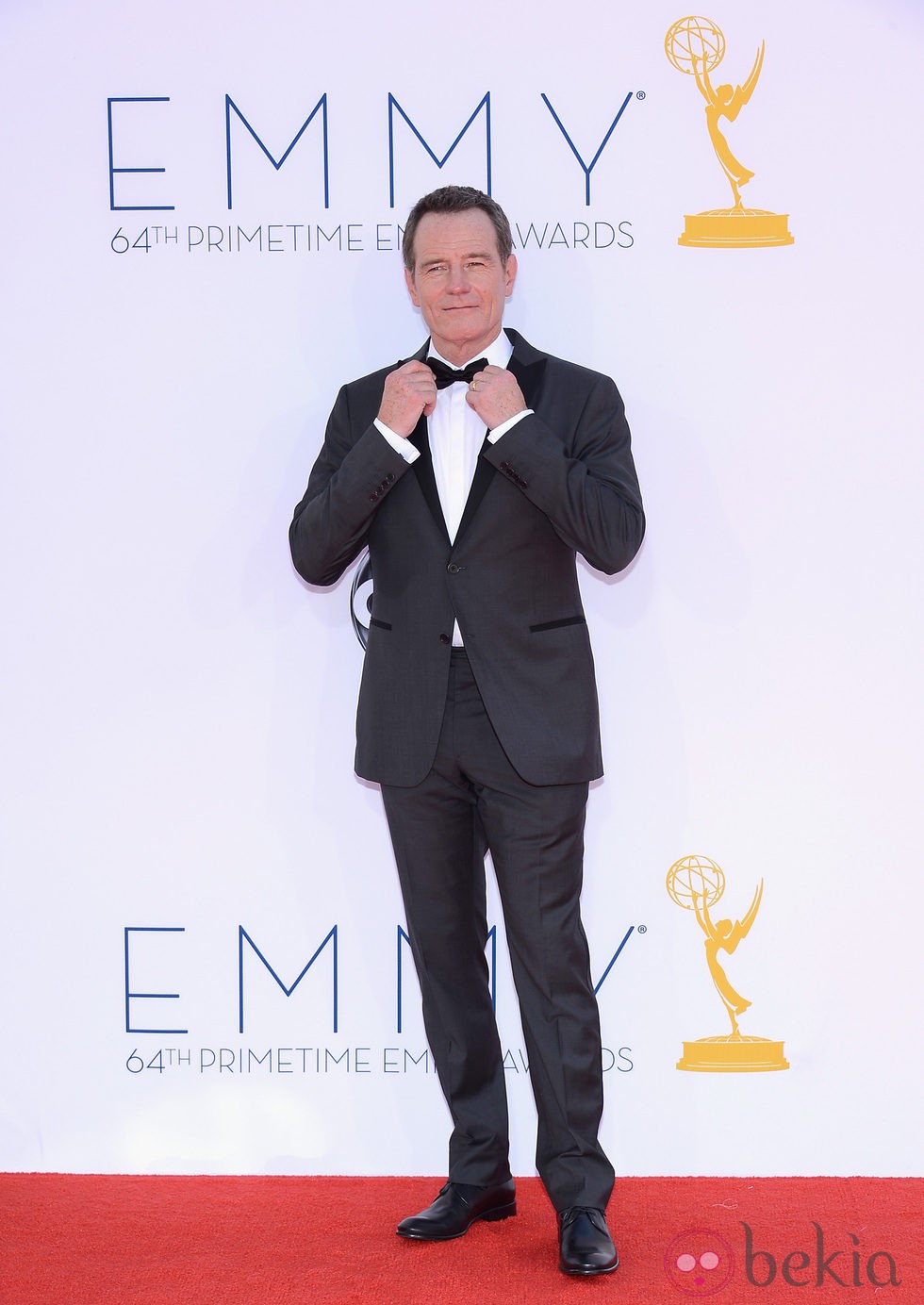 Bryan Cranston en la alfombra roja de los Emmy 2012